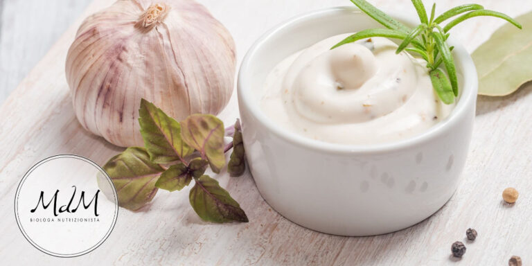 Coronavirus, keep calm and… Power garlic cream