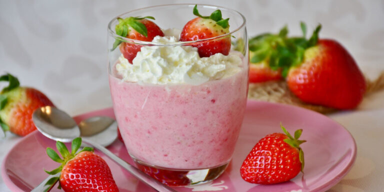 Keto mousse fragole